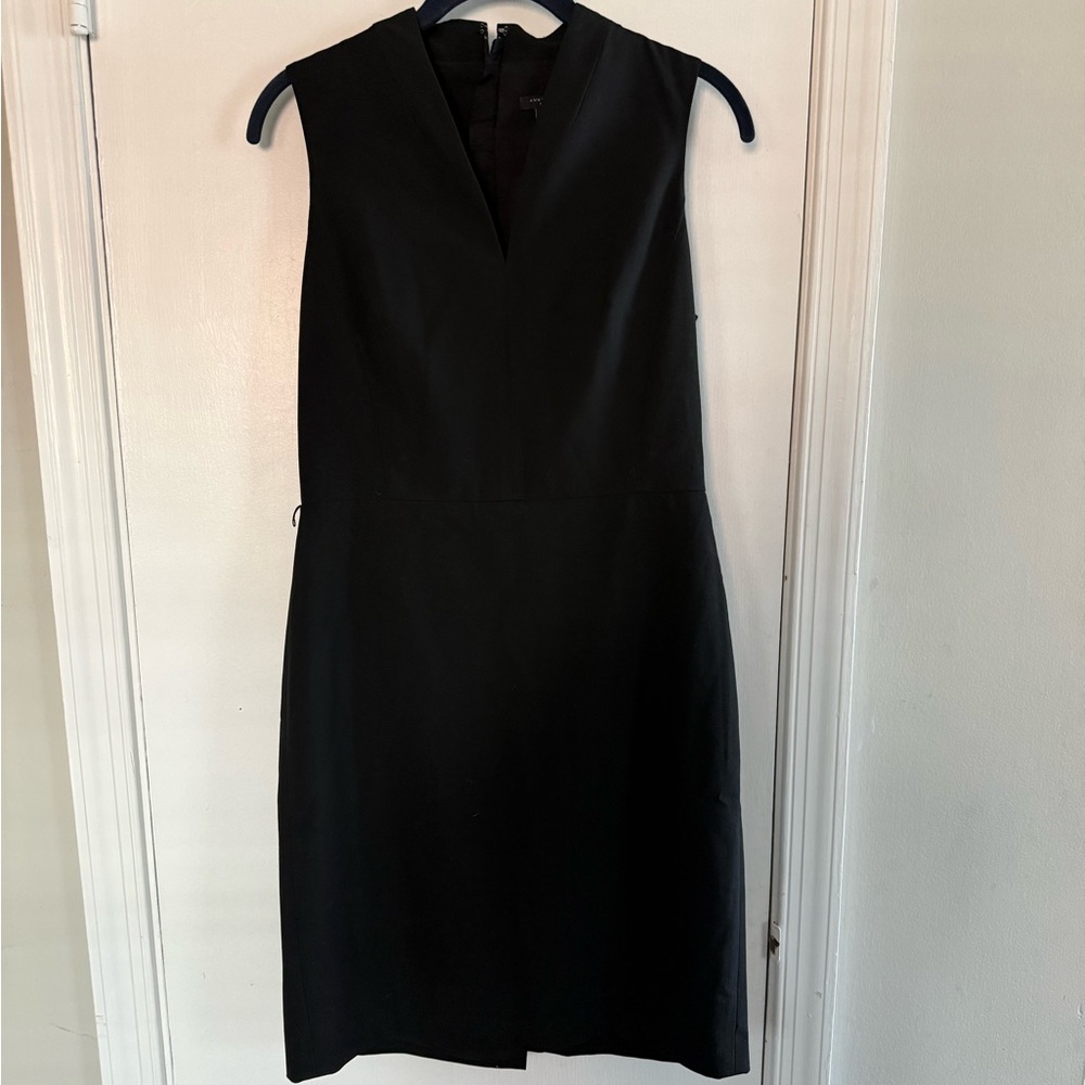 Ann Taylor Classic Black V-neck Midi Dress Size 4P